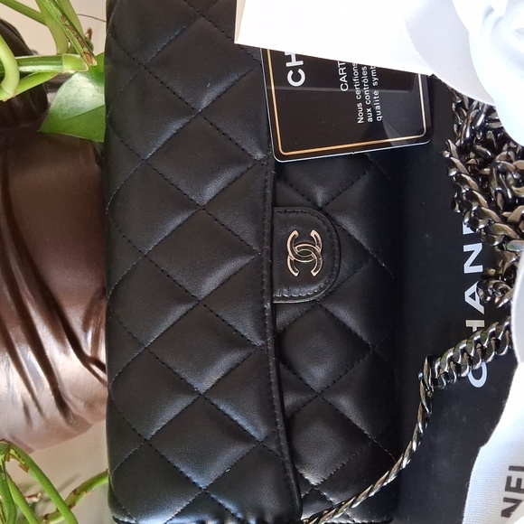 Chanel wallet - Picture 2 of 11